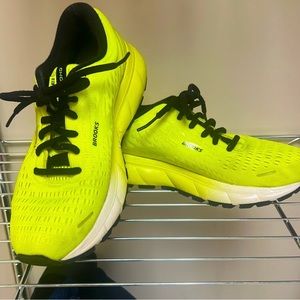 Brooks Ghost 13